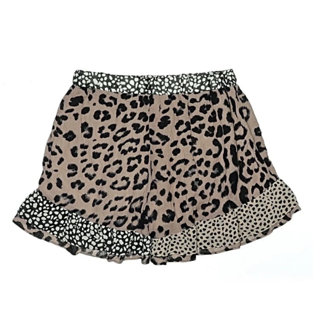 Umgee Leopard Pattern Shorts NWT - image 2